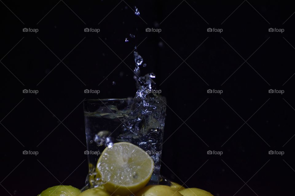 lemon juice splash
