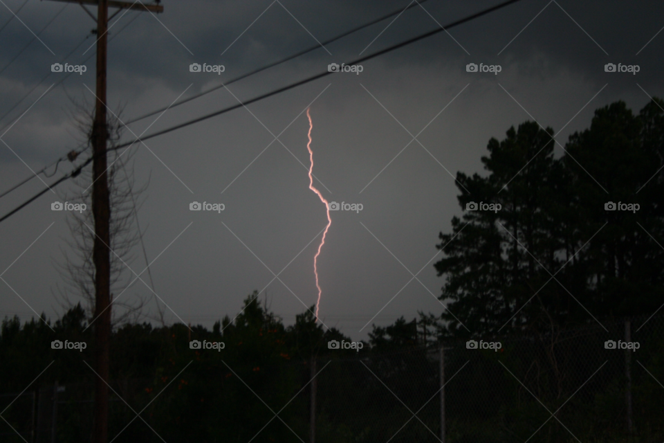 storm electricity lightening danger by ohmygoditsxavier