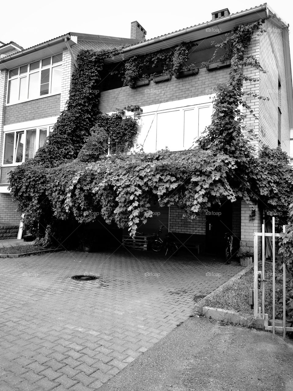 B&w architecture design view building way road decor decoration