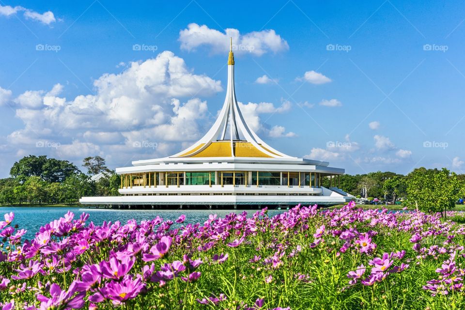 Suan Luang Rama IX or also known as King Rama IX Park was built for celebrate King Bhumibol Adulyadej's 60th birthday and this park is the largest public park in Bangkok, Thailand