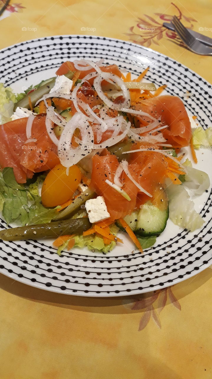 salmon salad lunch