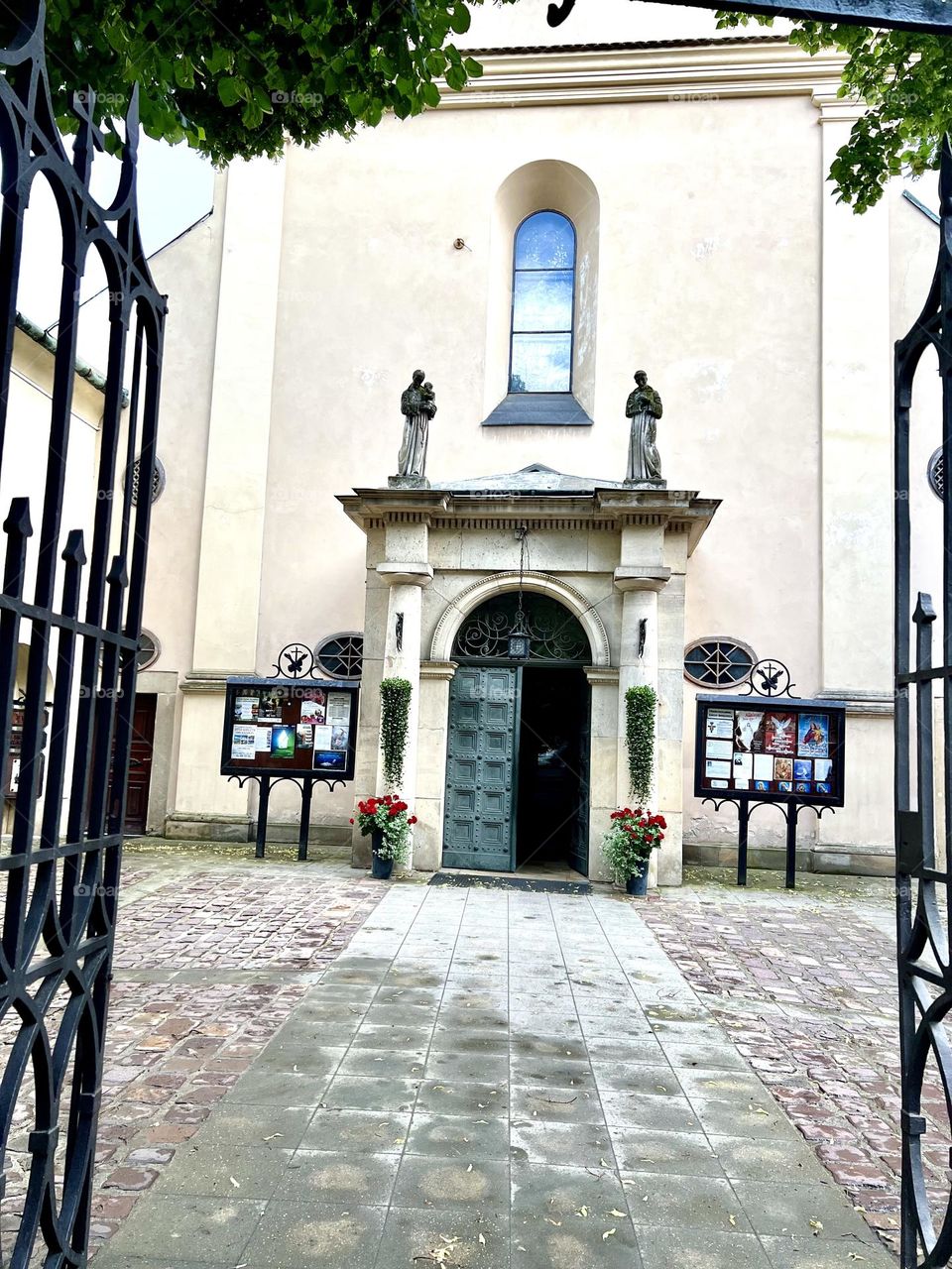 Kościół kapucynów pw. Zwiastowania NMP oraz Domek loretański, Kraków