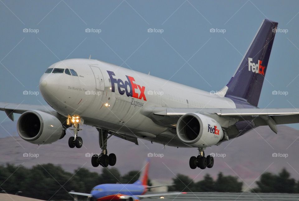 FEDEX CARGO AIRBUS A300-B4 LAS