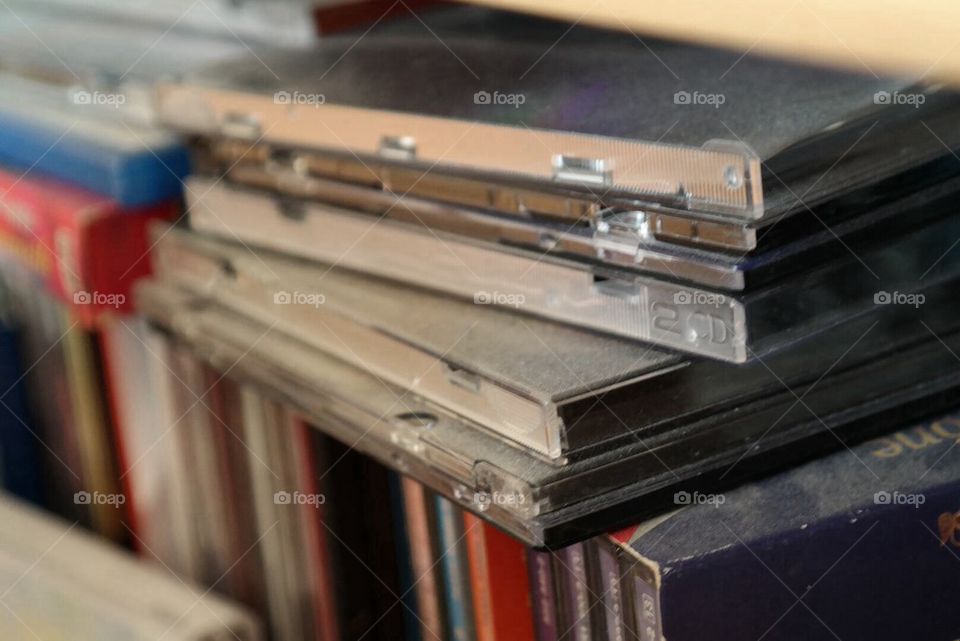 Dusty CDs