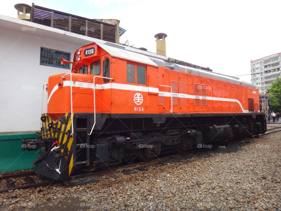 Chu-Kuang Express.orange color train