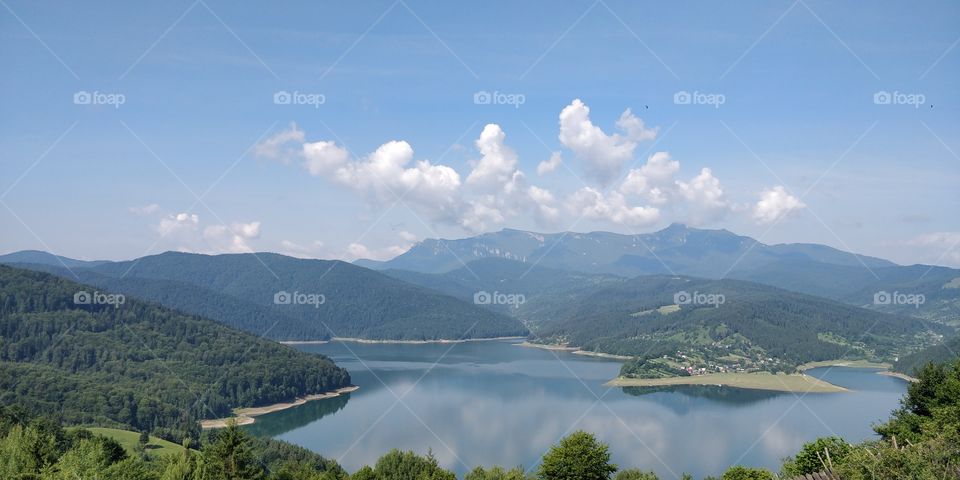 Lacul Bicaz, Romania