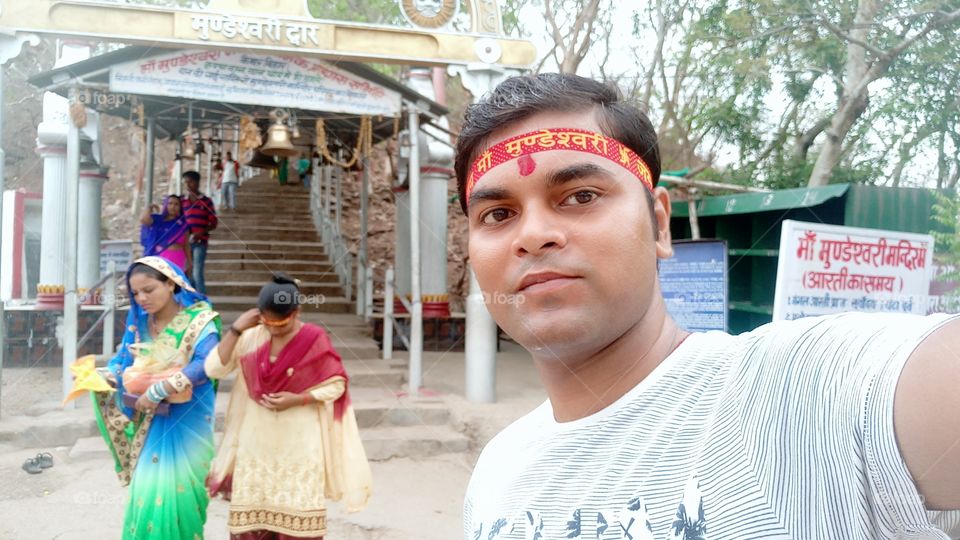 selfie in temple