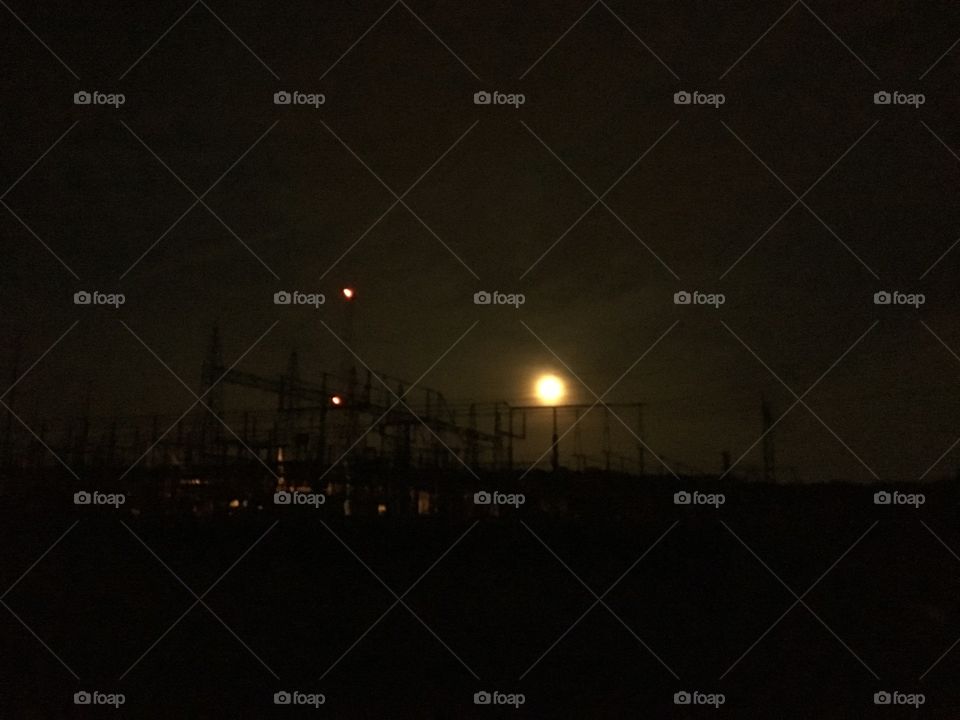 full moon 🌕 power company