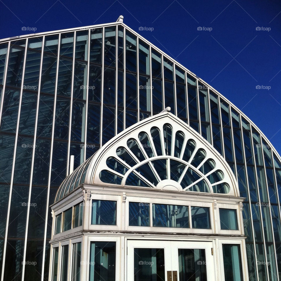 sky glass summer facade by arieltoledano