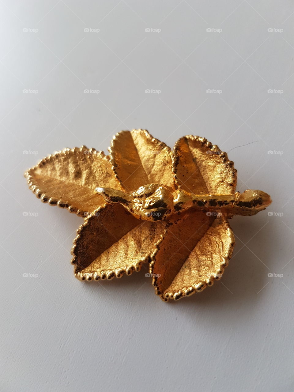 Gold leaf accessorie