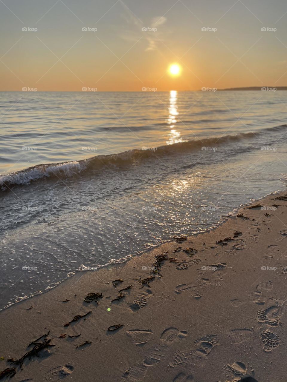 Cape Sunsets. No two bright evenings are ever the same🤍