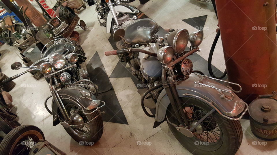 vintage harley davidson motorcycles