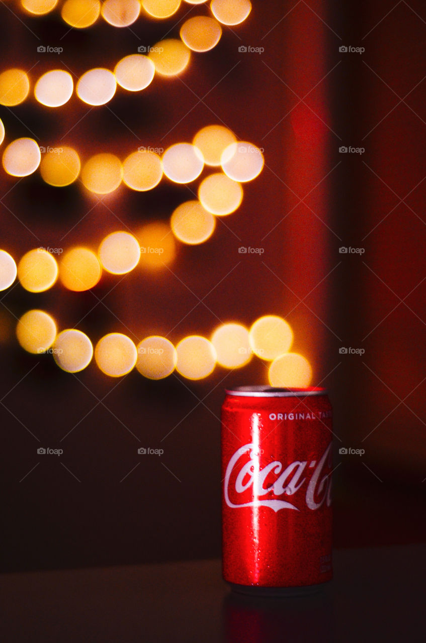 Enjoying the night with a cold can of Coca Cola!