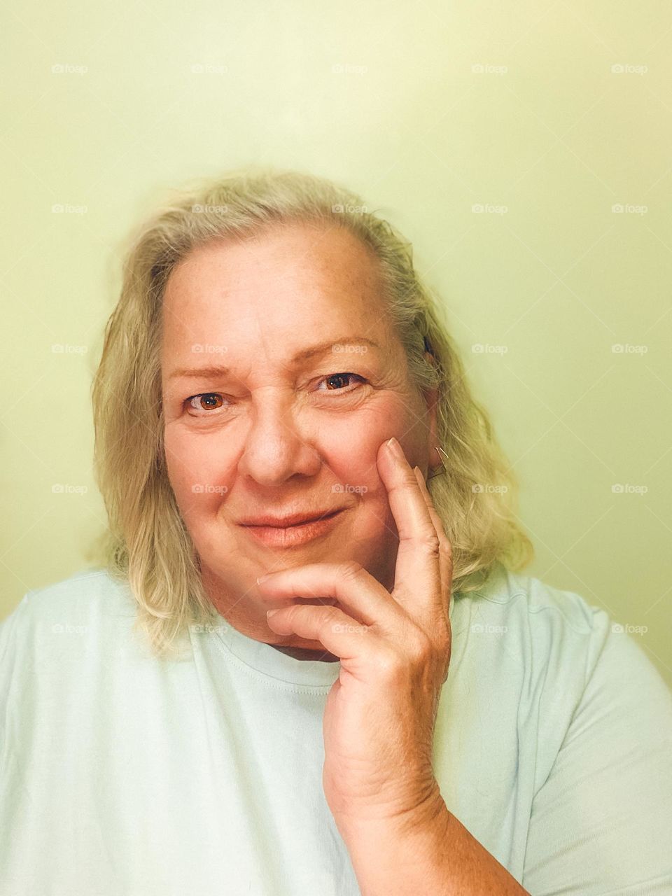 Yeah, 65 is vibrant! Selfie in the very best lighting, flattering colours and some minor editing makes me feel good!