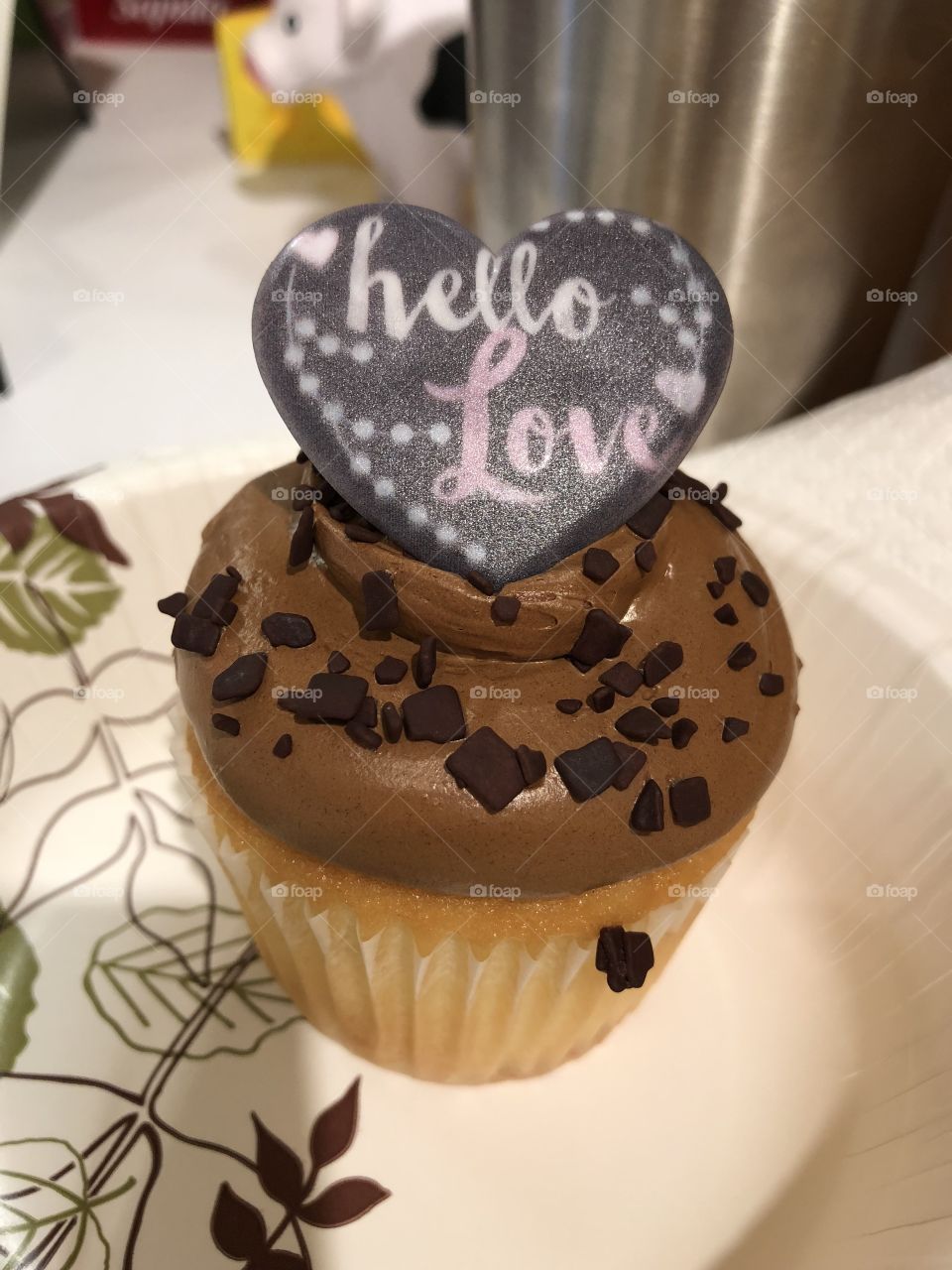Heart cupcake with hello love ring