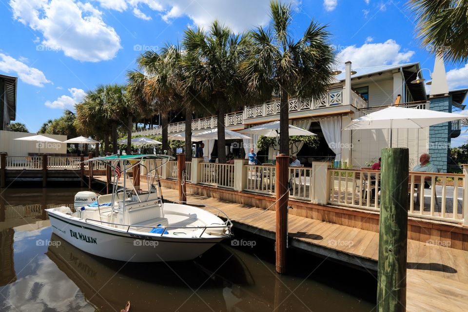 Boat parking at the dock or the restaurant 