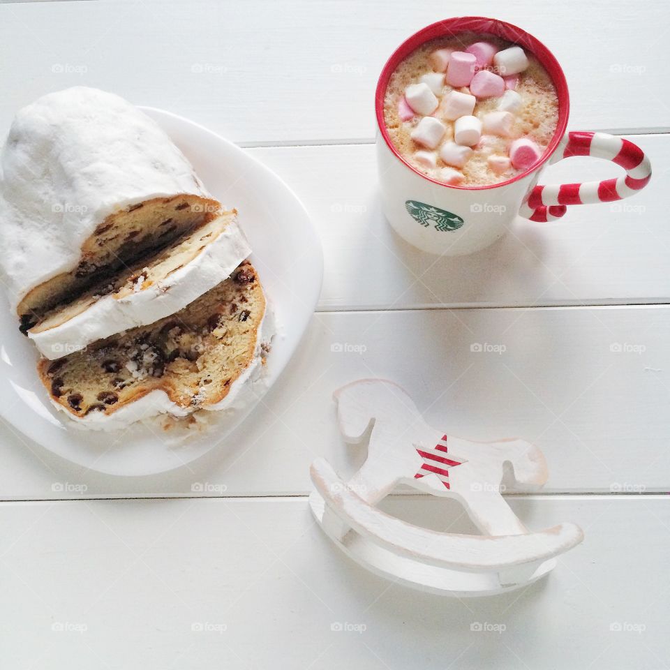 holiday, holiday resort, holidaying, holiday spirit, holidays seasons, holiday decor, winter holiday, christmas holidays, usa holiday, holidays, holidays seasons, summer holidays, winter holidays, going on holidays, family holidays, people on holidays, perfect holidays, christmas holidays, autumn holidays, christmas, xmas, christmas tree, nostalgic christmas, classic christmas tree, child christmas, christmas new york, winter sport, winter season, winter sports, winter landscape,