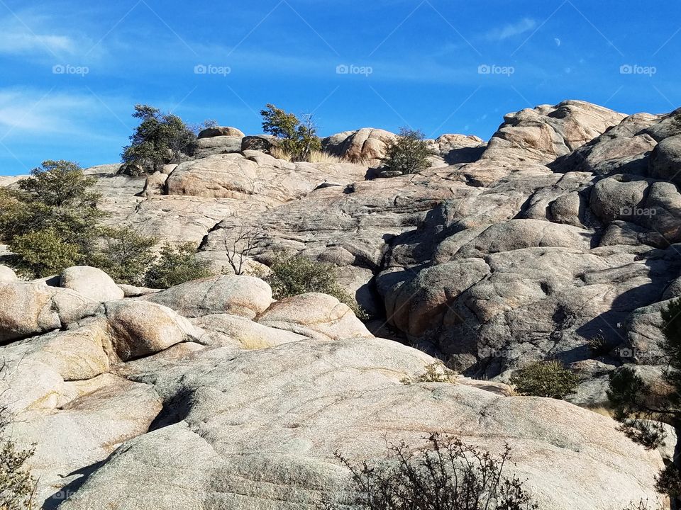 Massive Rocks