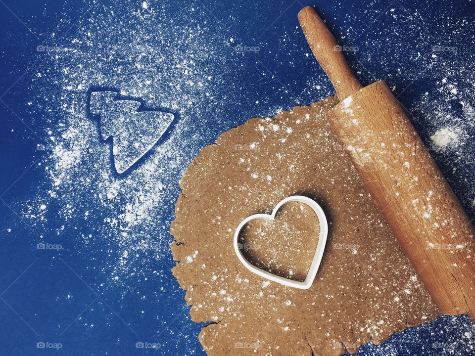 Preparation of Christmas cookies