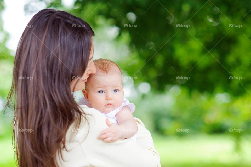 Mommy and daughter 