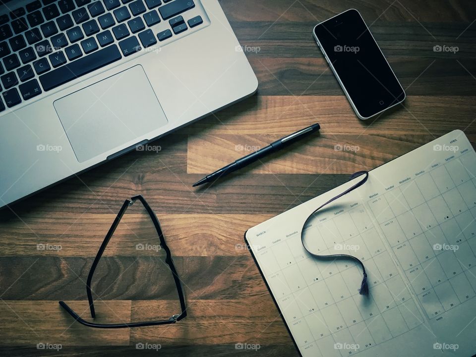 Modern office space that fits into a backpack. 