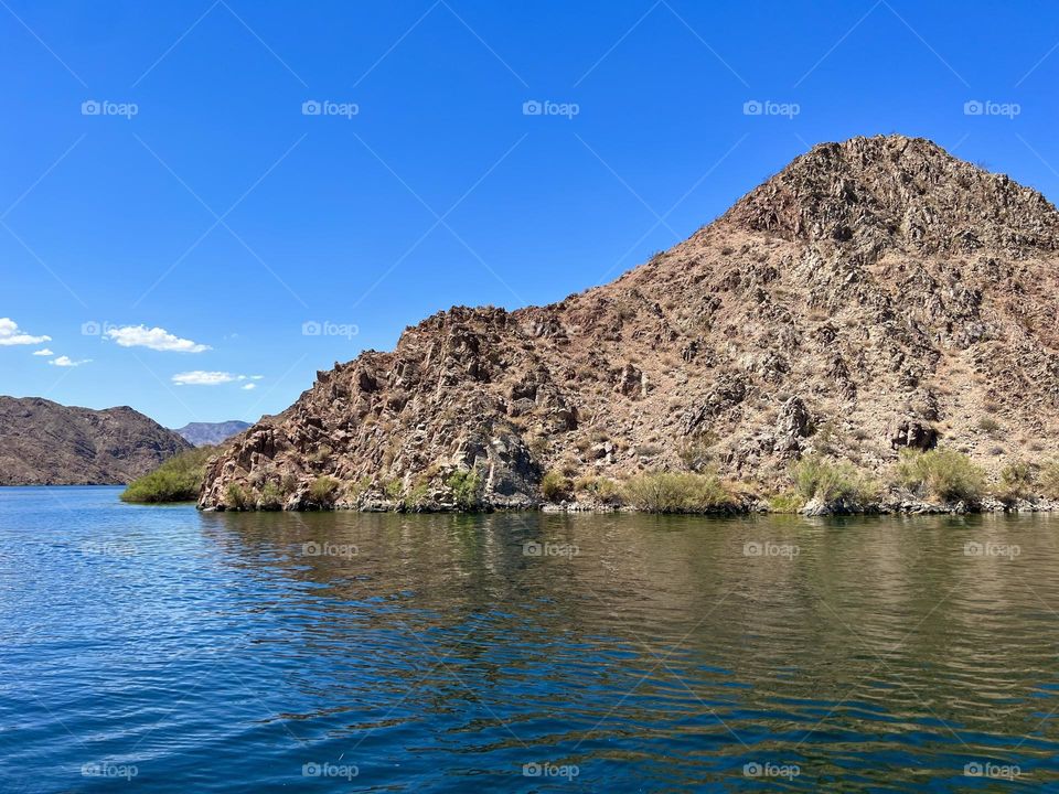 Looking up at cliffs at Willow Beach in Lake Mohave 