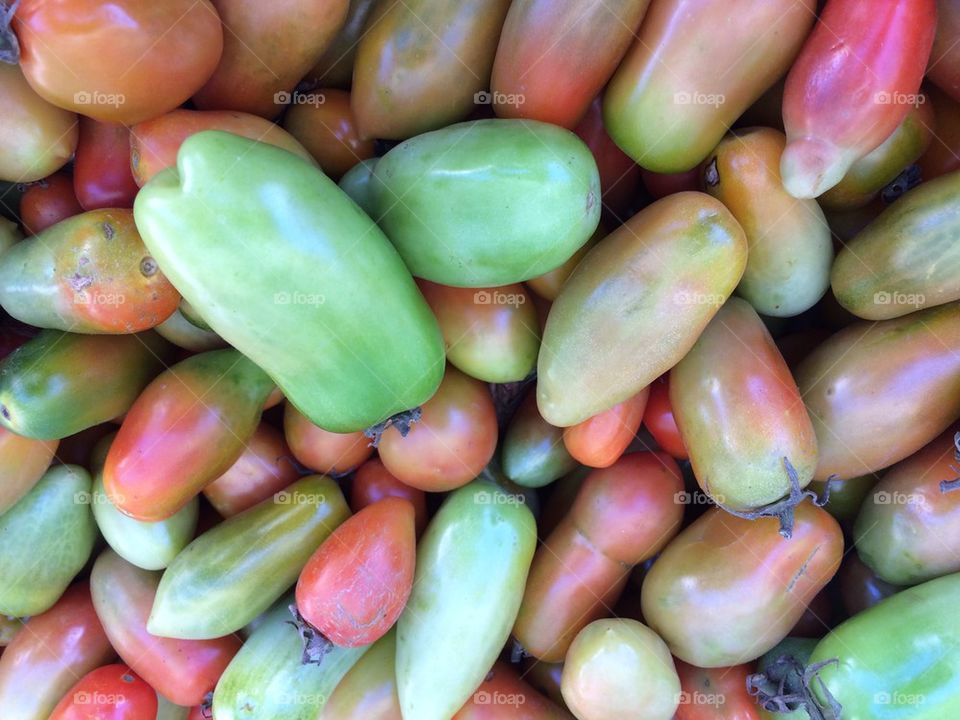 Multi colored tomatoes