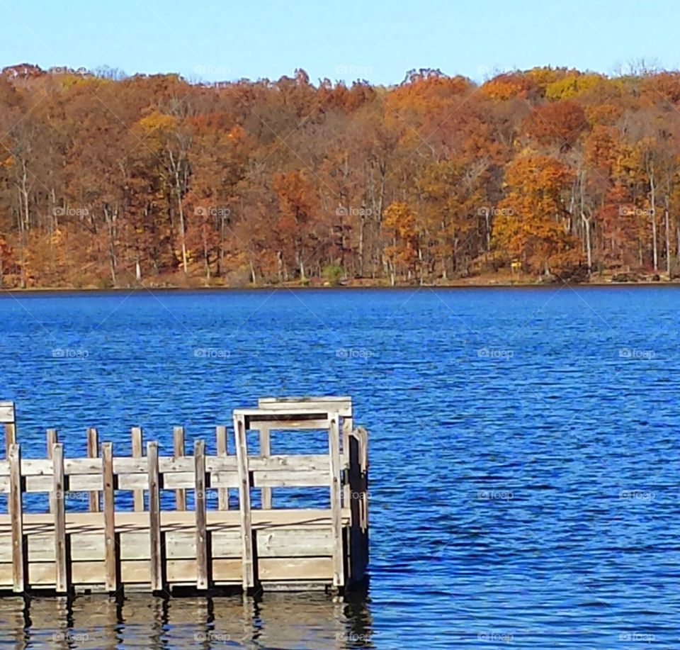 Lake La Su Anne. Traveled here last fall to see the colors. 
