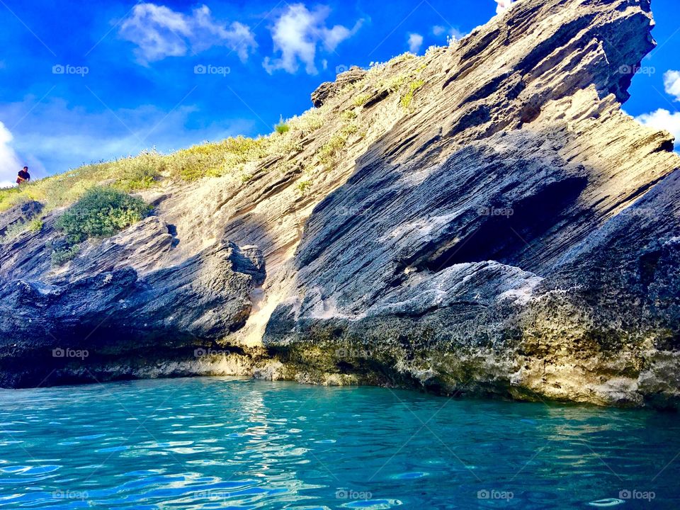 Rock in horseshoe beach bermudas