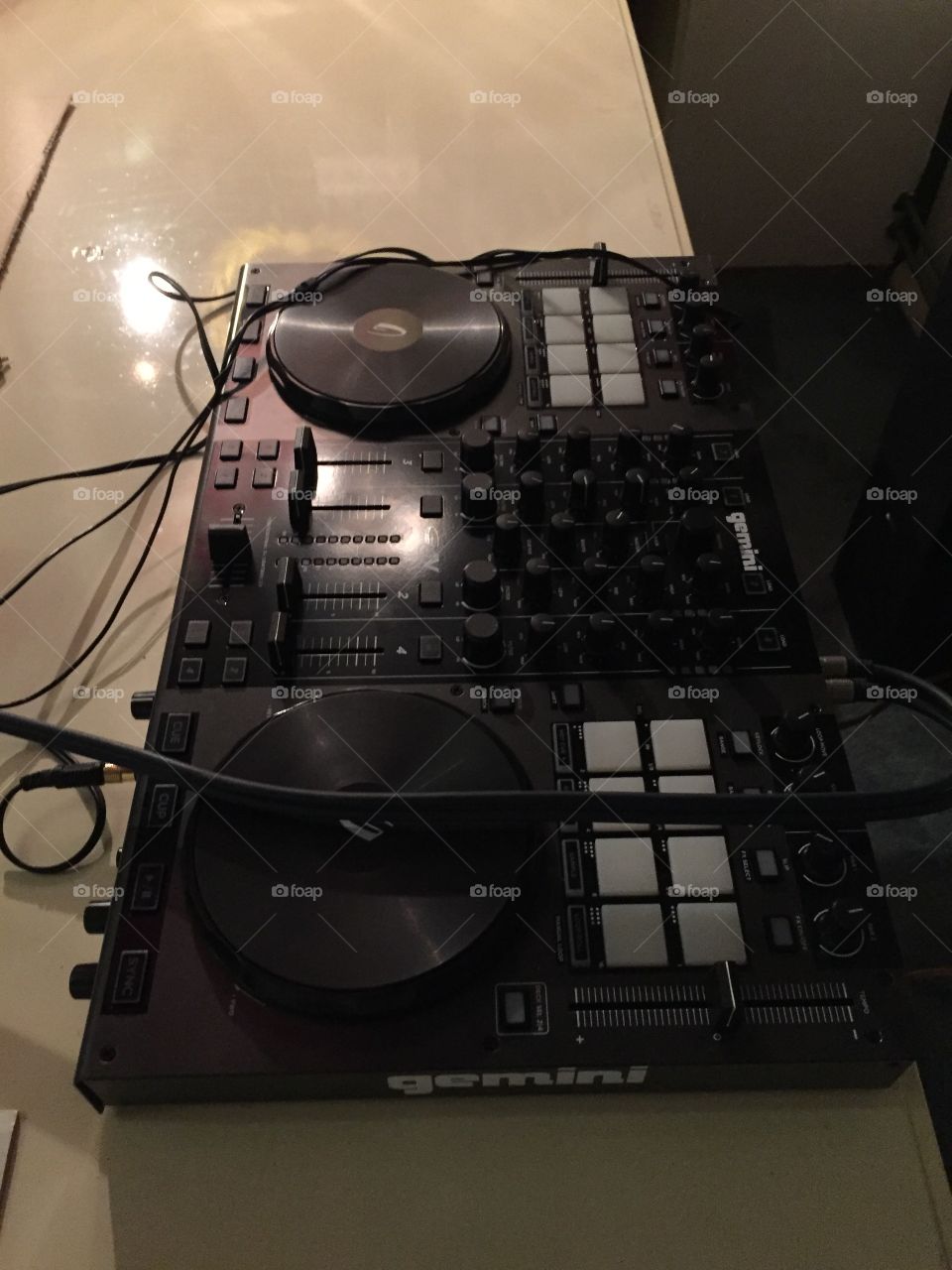 I was just starting up with my new dj controller
