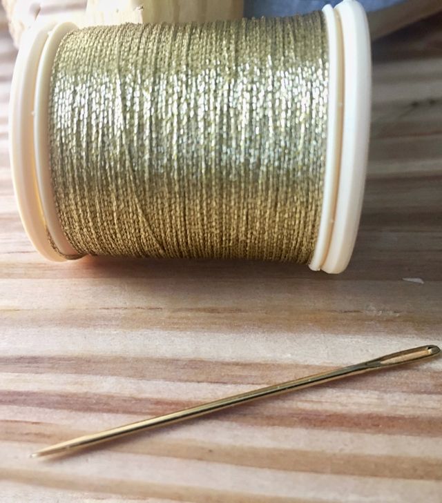 Metallic thread 