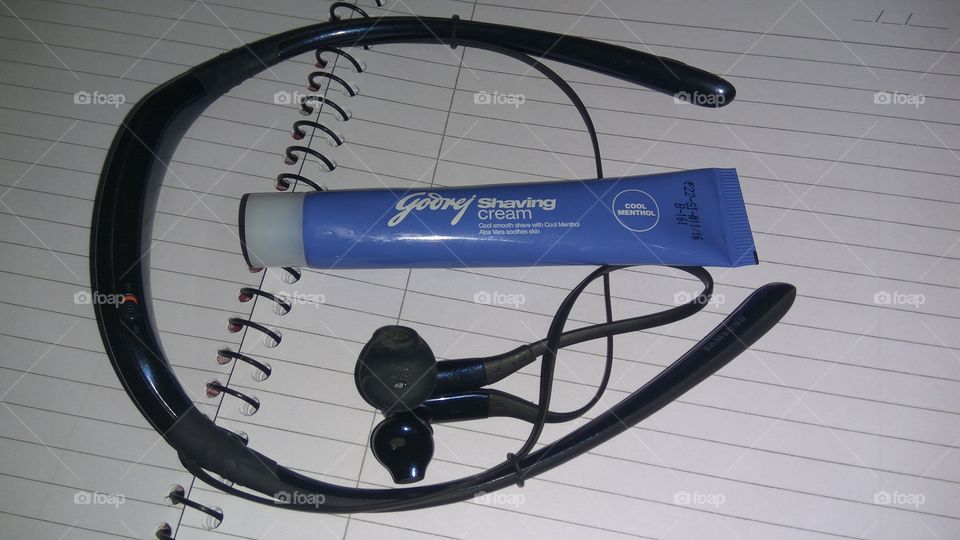 Shaving creame and Bluetooth music head set