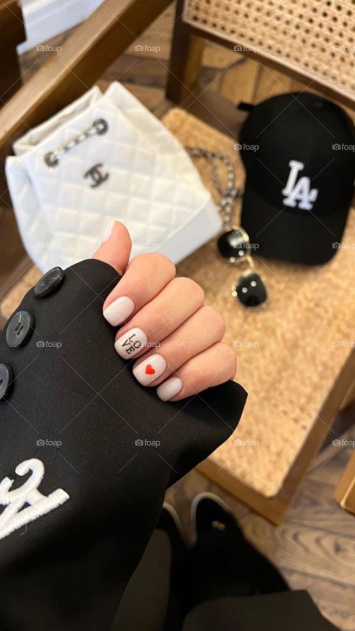 💅🏻
