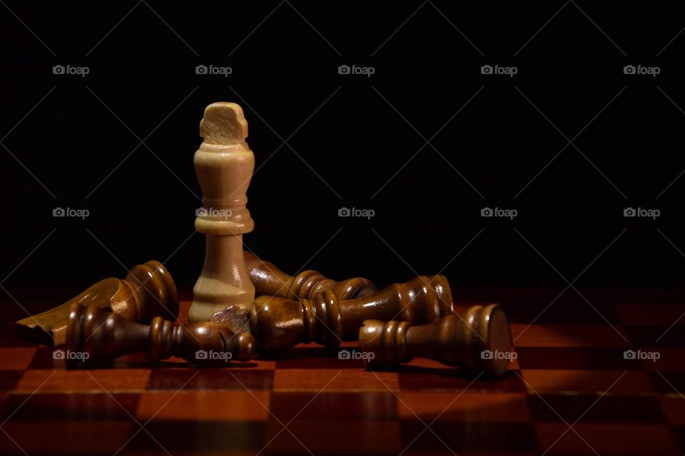 Chess Pieces - Victorious King