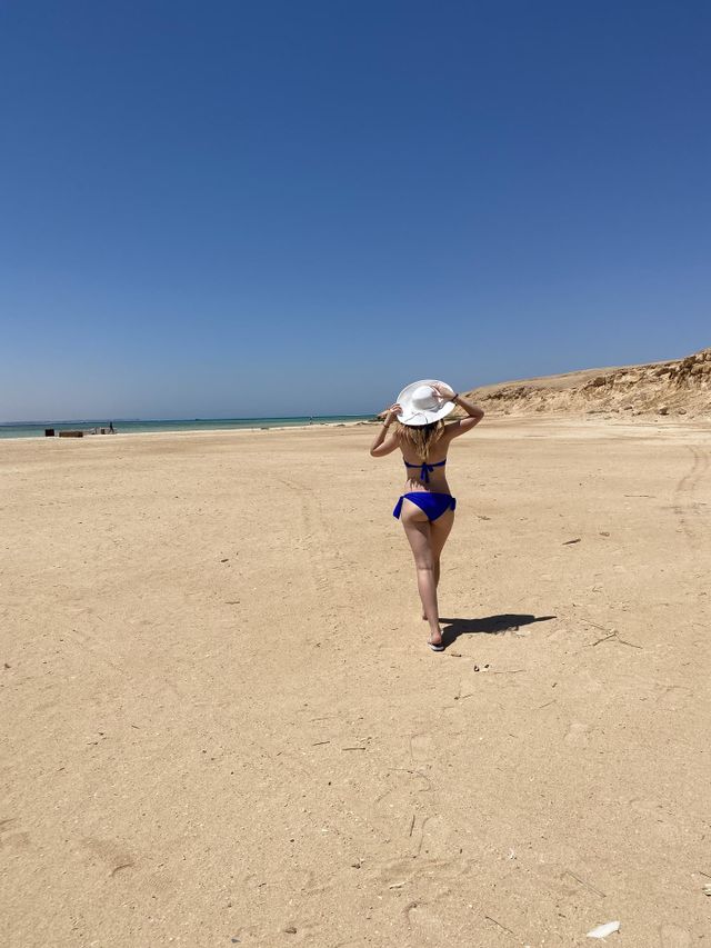 Girl in the desert