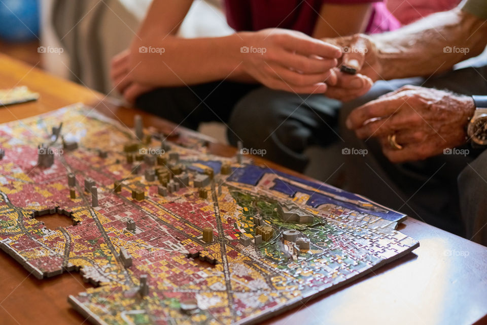 Puzzles together 