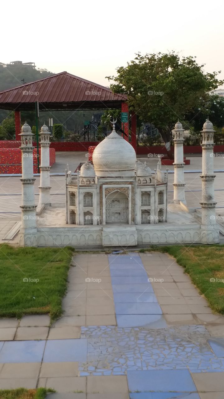 replica of taj mahal in Wonders Park Nerul, India
