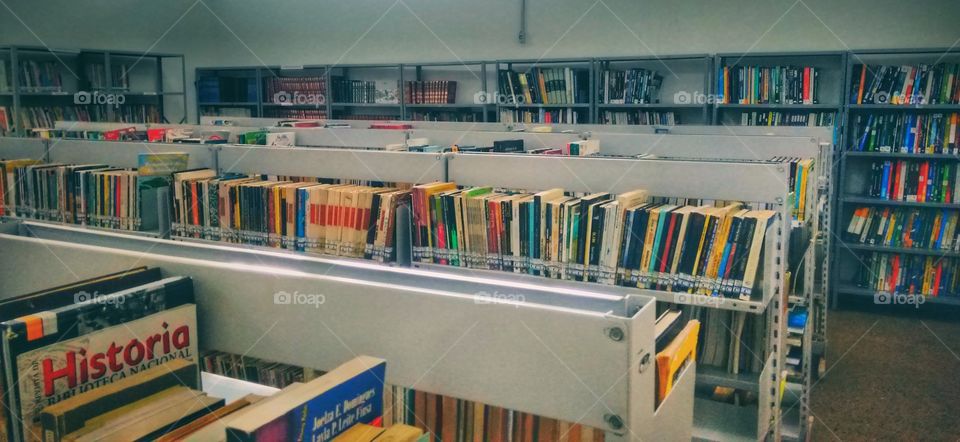 Biblioteca pública do Gama DF Brazil