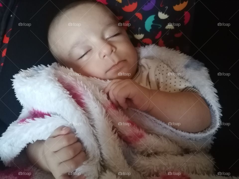 طفل رضيع baby