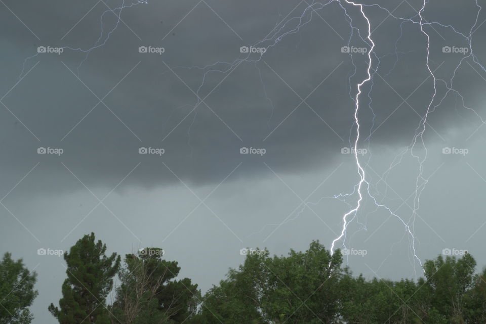lightning cloae Sierra Vista AZ