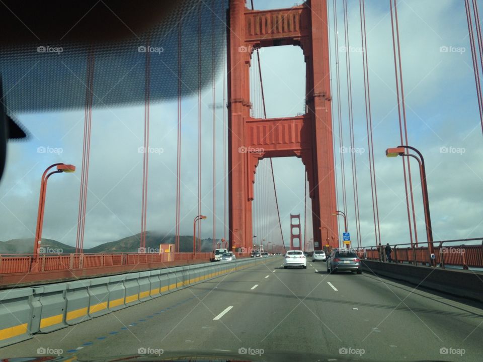 Driving on the Golden Gate Bridge 