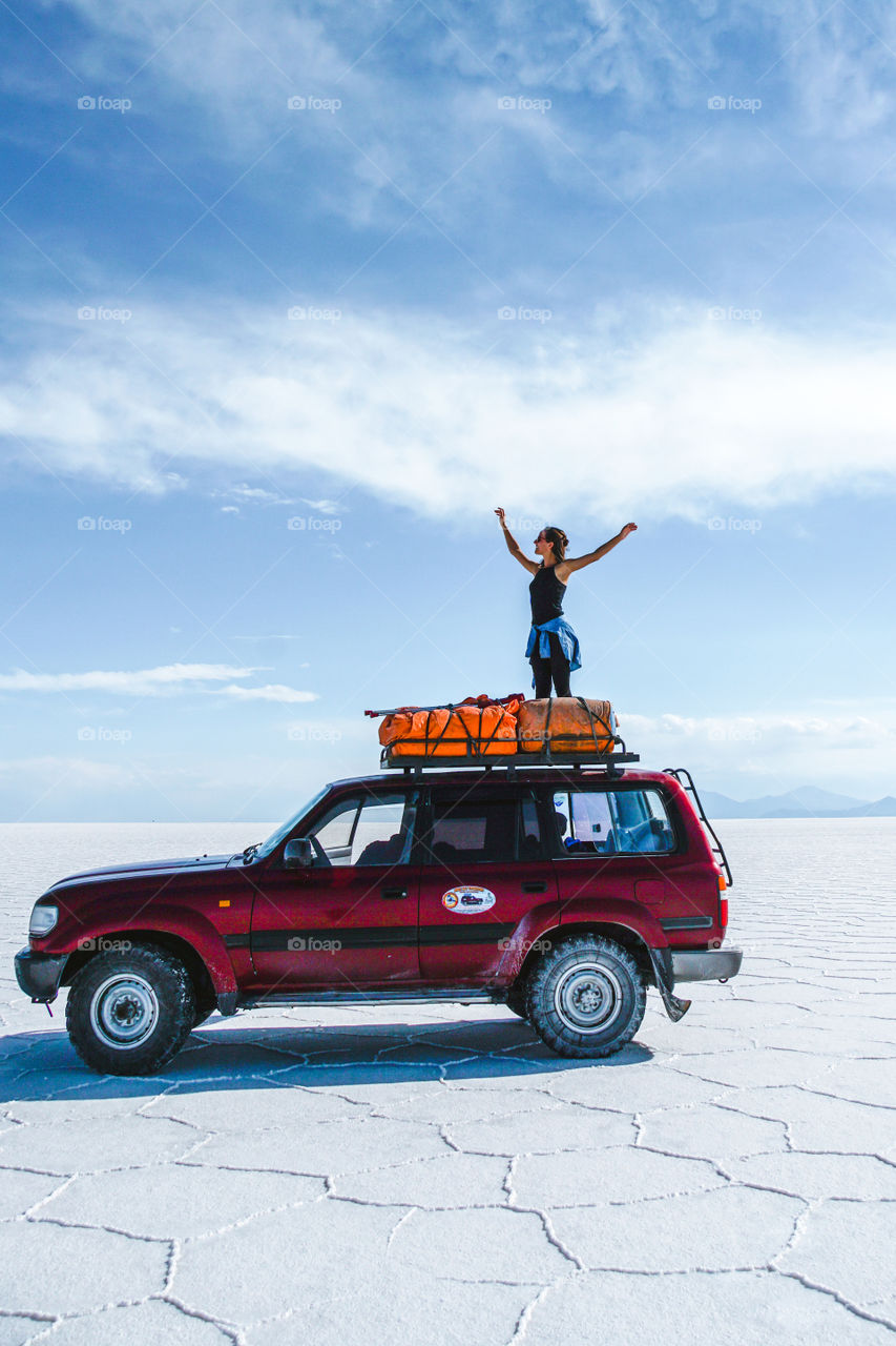 Road trip through the Uyuni salt flats