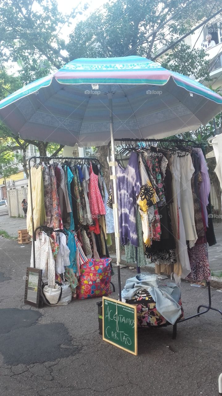 feira de venda de roupas Porto Alegre RS