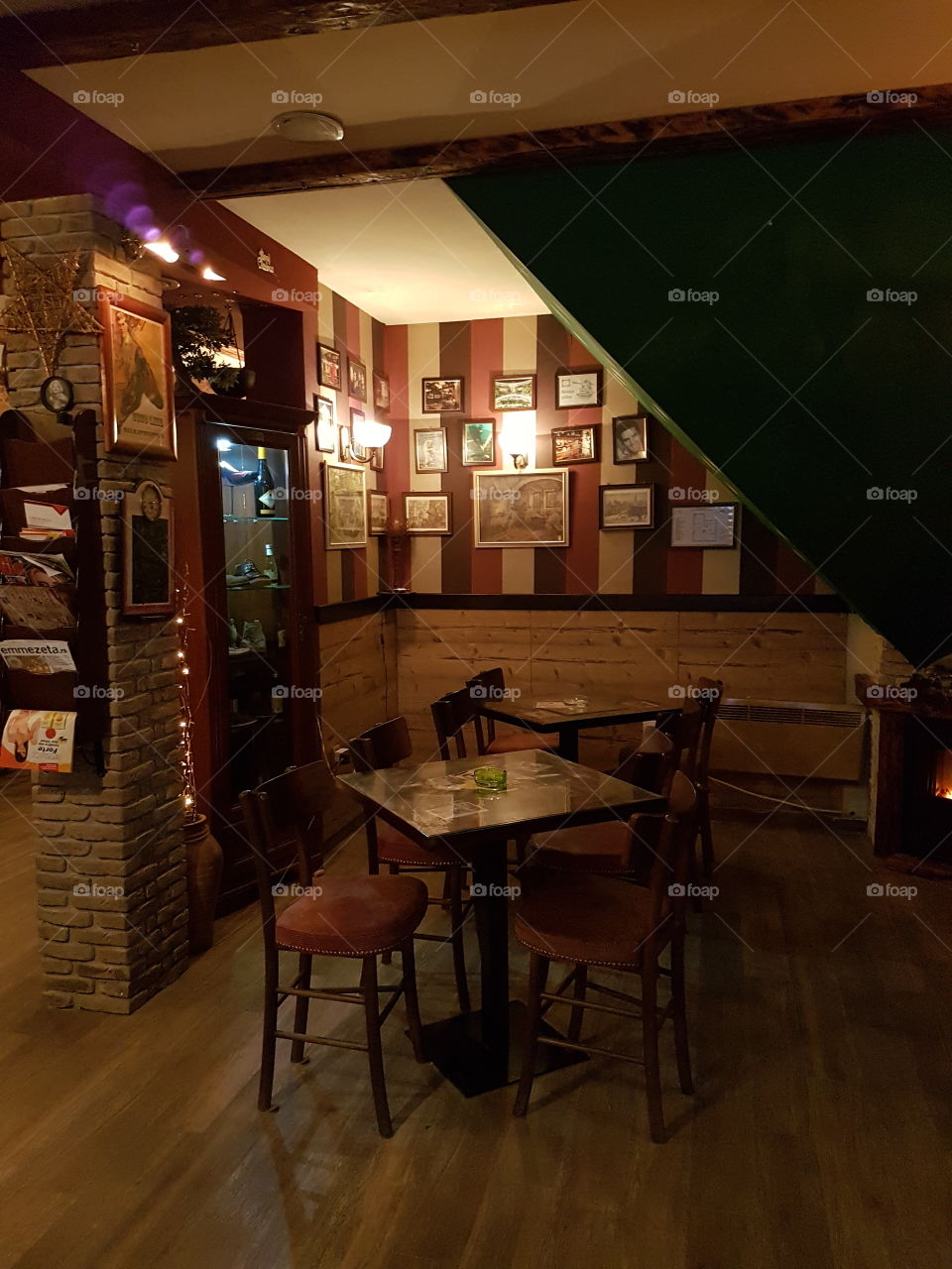 irish pub. restaurant, food,drink,beer