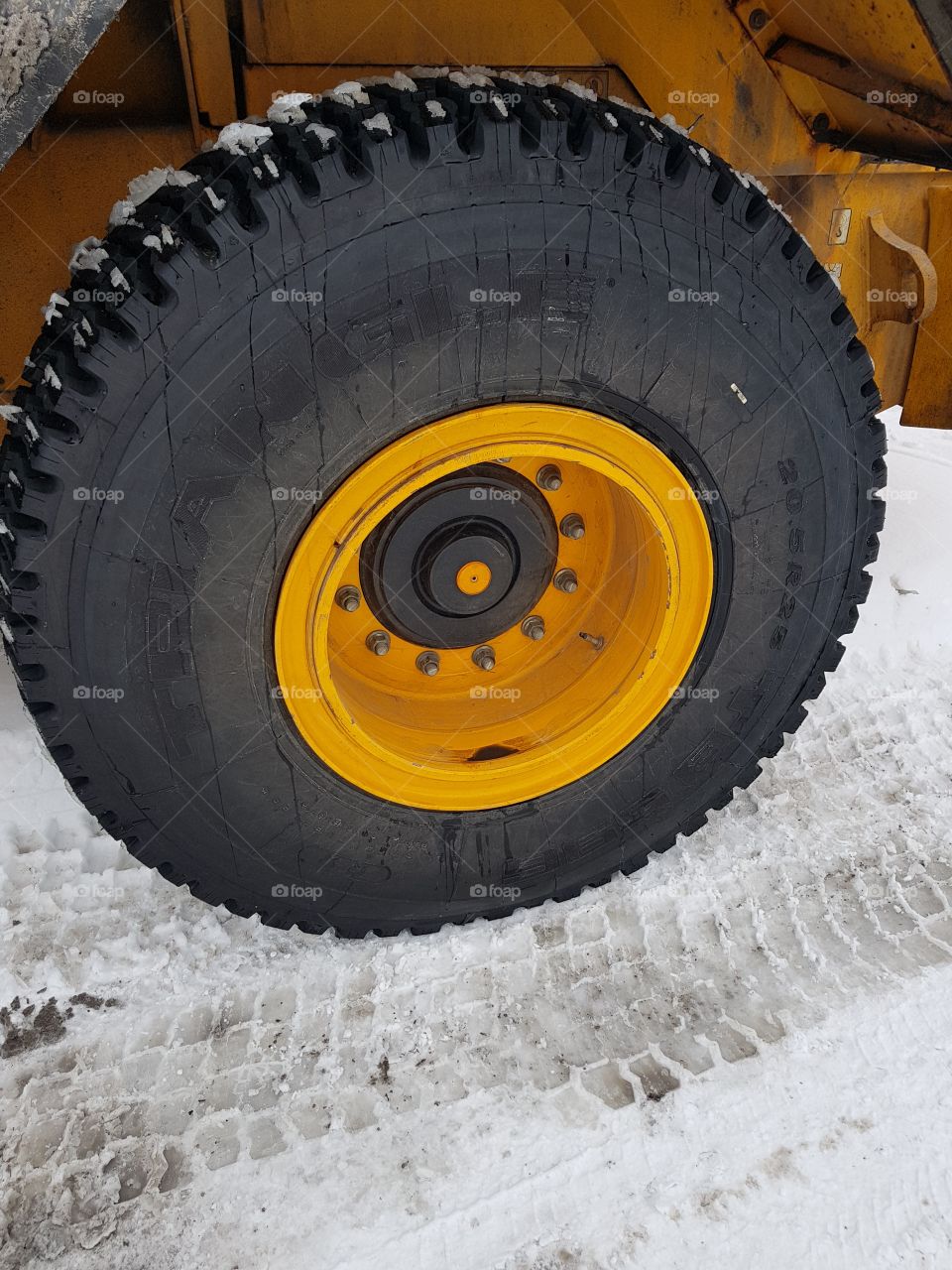 frontloader wheel