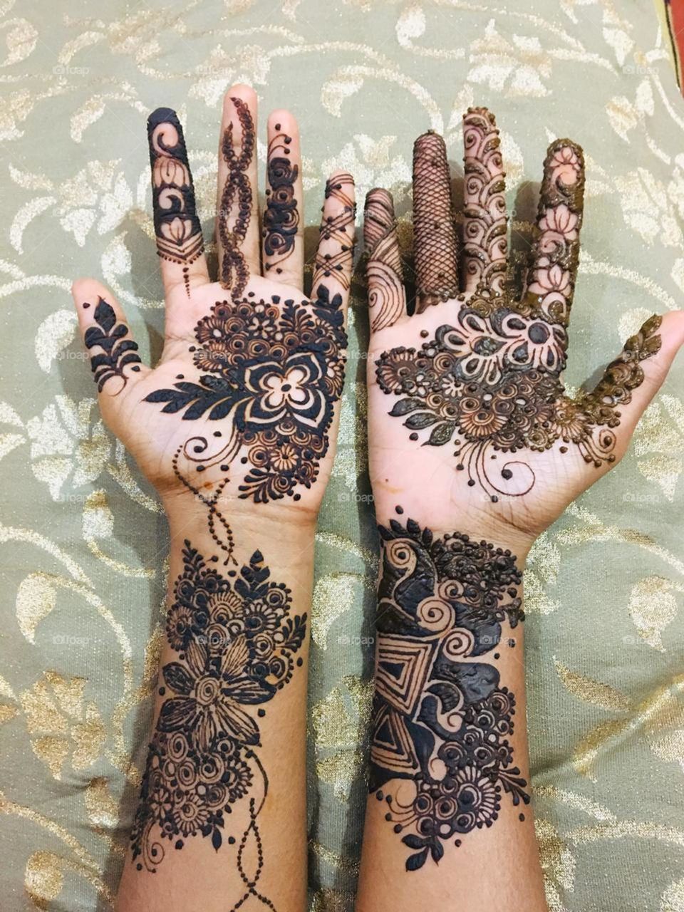 Weddings are incomplete without Mehendi.