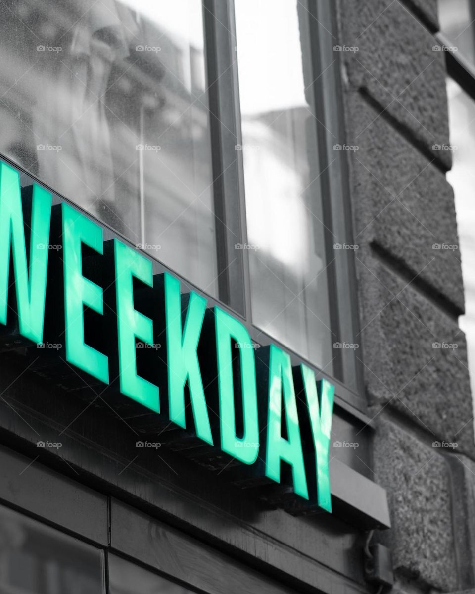 Which weekday is it?