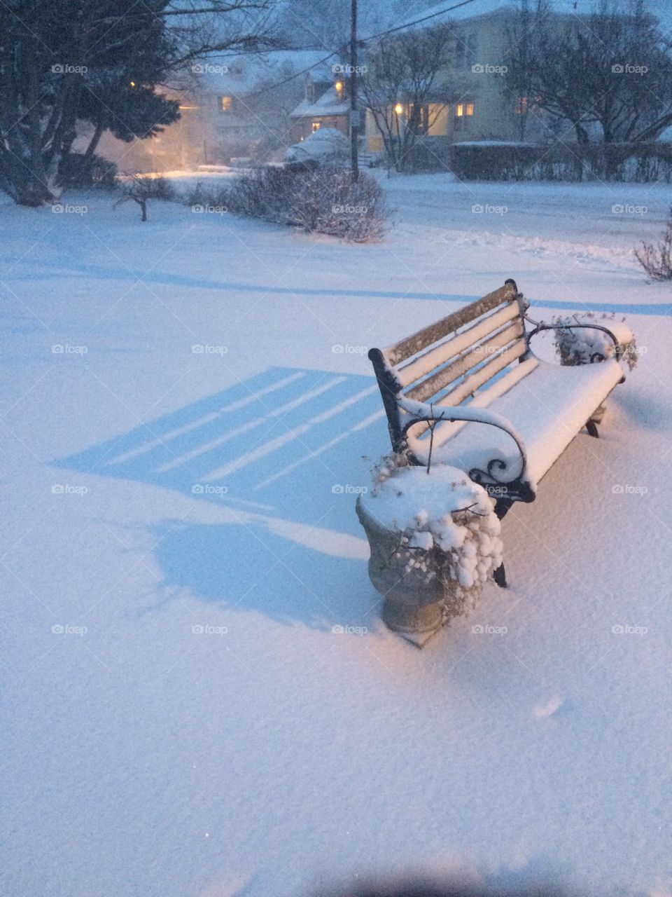 Snow bench 