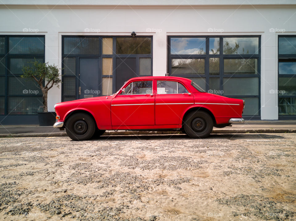 Red car.