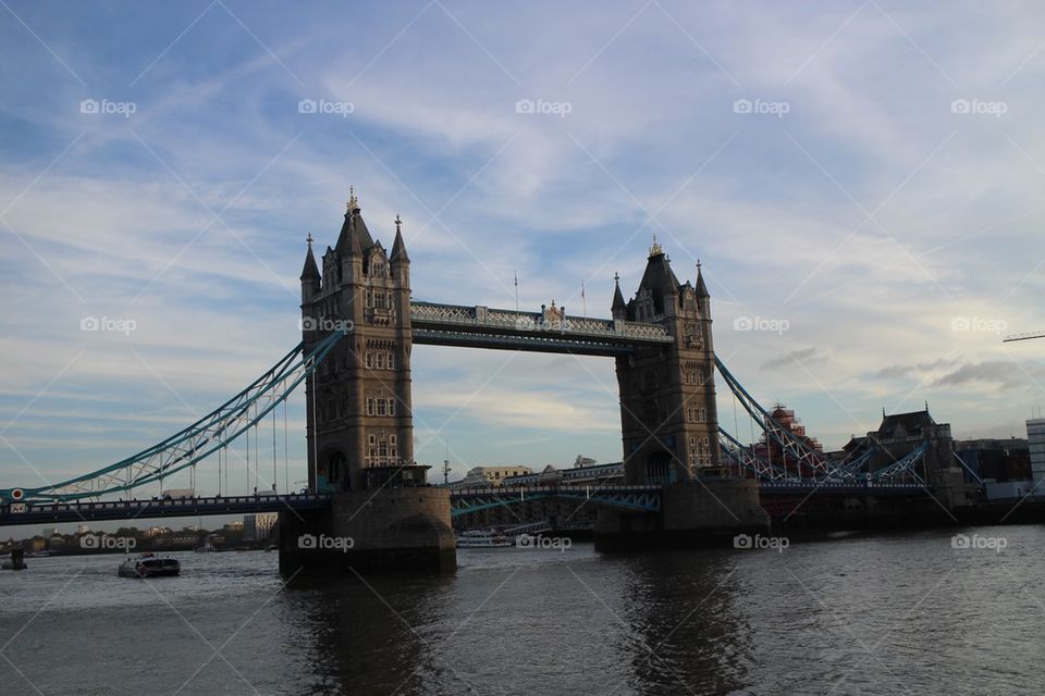 Tower bridge 